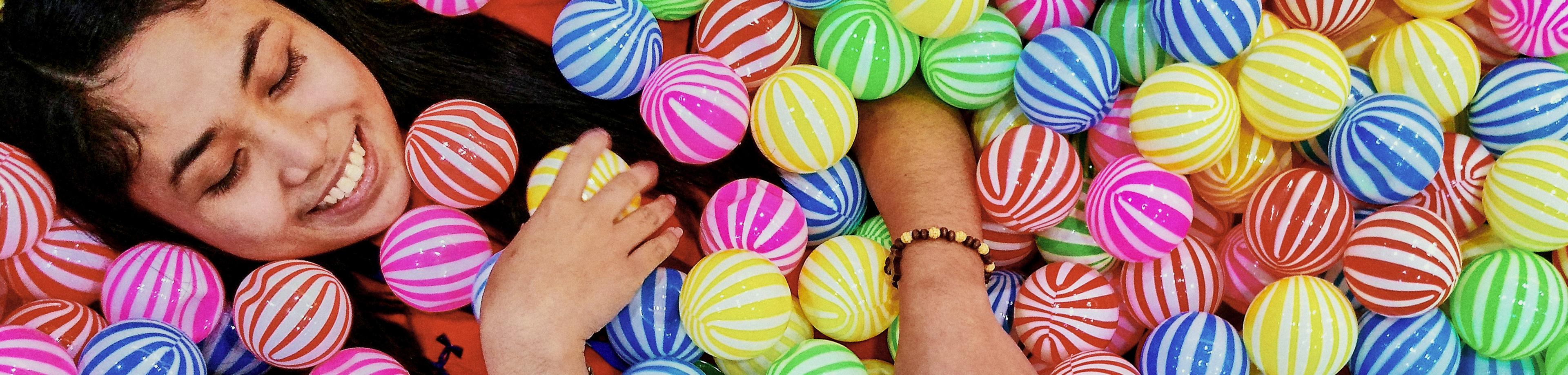 3840x920 Overhead view of a smiling